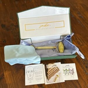 Jade Roller Beauty Facial Roller
